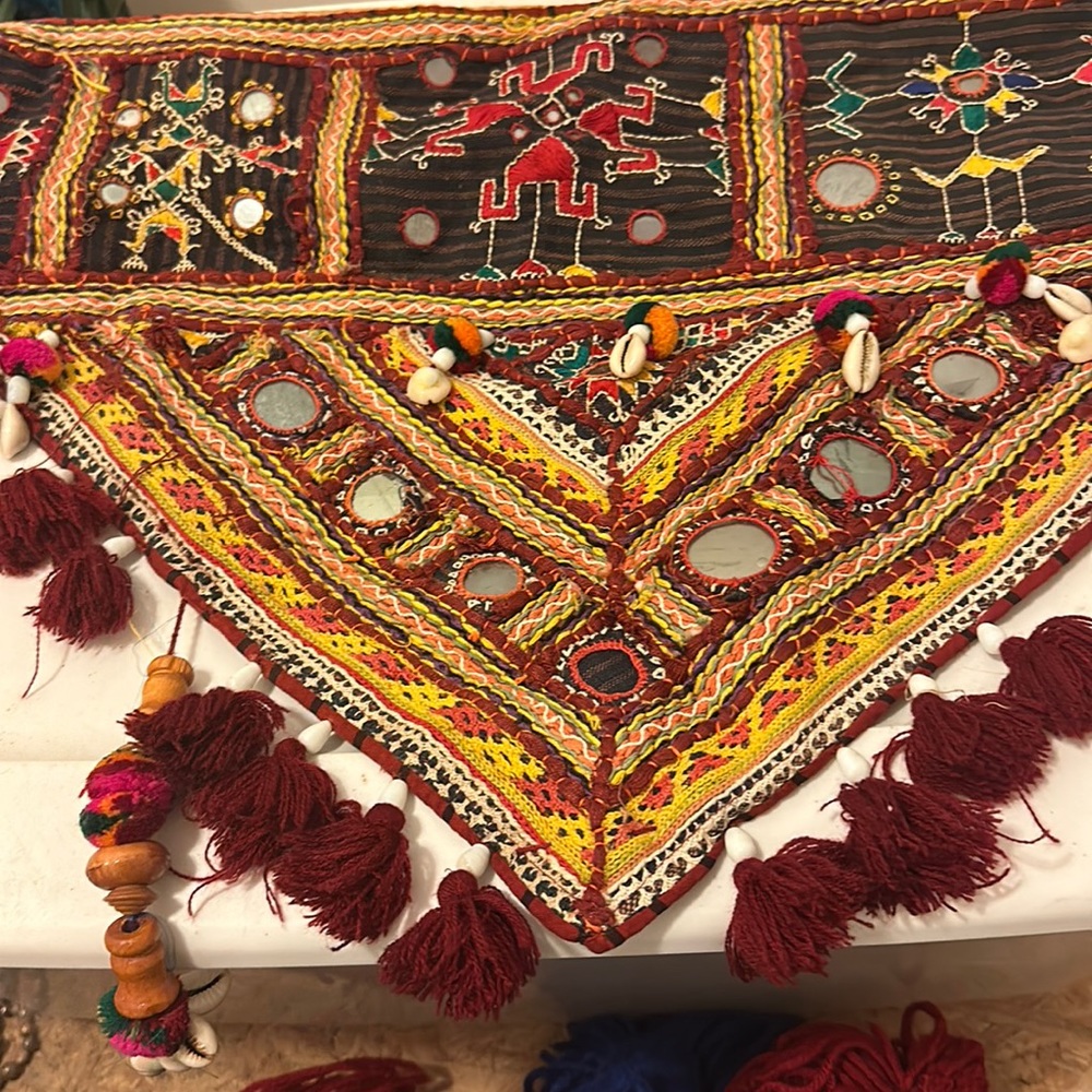 HAND CRAFTED BELLY DANCE HIP SKIRT SCARF WRAP WITH SHELL